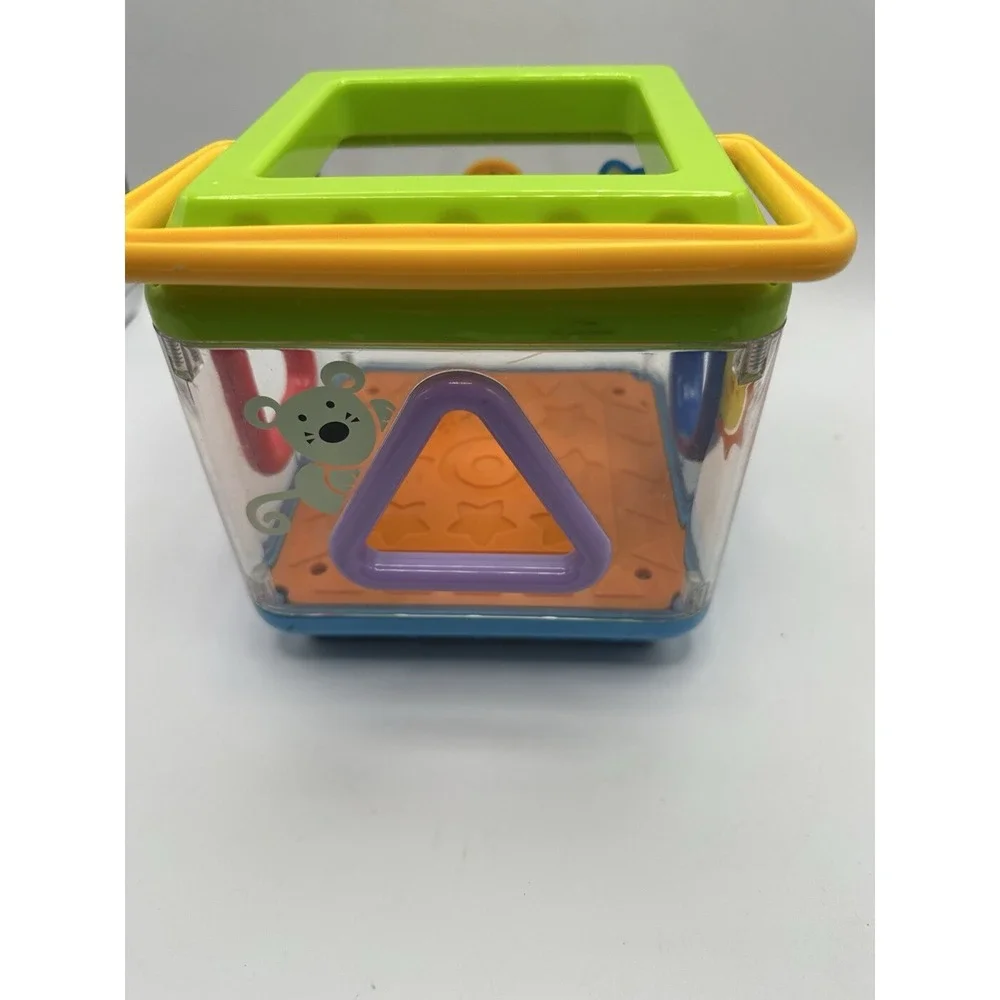 Fisher Price Peek A Boo Block Shape Sorter Baby Musical Sounds Carry Handle Cube